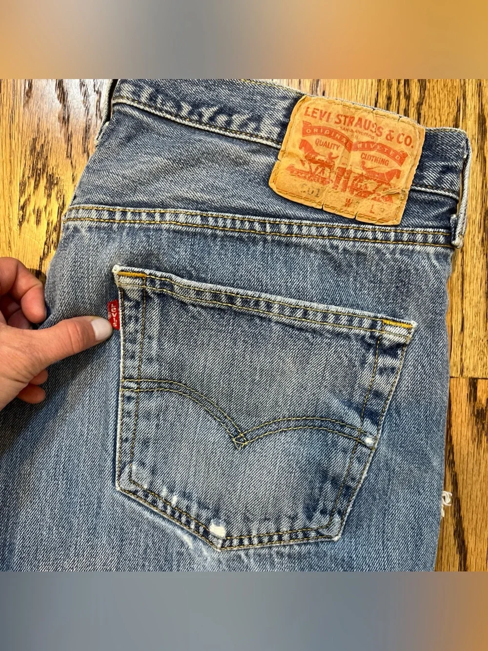 Levi's 501 Distressed Denim Jeans Made in Mexico 36x30 Stonewashed Faded Grunge